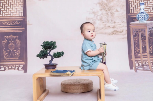 赣州宝宝汗毛重怎么办